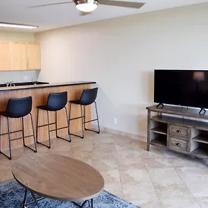 https://beautiful-private-condo-walking-distance-to-beach.hotelsinhawaii.org